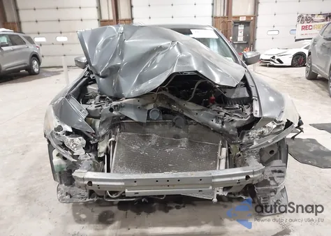 2011 Honda Accord 2.4 Lx-S z USA, uszkodzony, nr VIN 1HGCS1B32BA017112